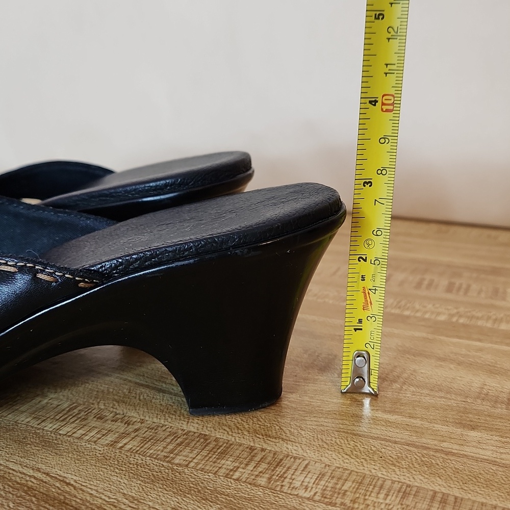 CLARKS Block Heel Solid Slide Sandals Black, size 9M - Picture 10 of 10